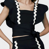 Fabiana – Top Elegante con Detalles Únicos para un Look Sofisticado