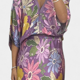 María – Conjunto Elegante de Blusa y Falda Floral para un Look Sofisticado