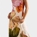 Almudena – Vestido Elegante con Diseño Único y Colorido