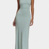 Clara – Vestido Halter Ajustado para Resaltar tu Belleza