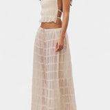 Clara – Conjunto Elegante con Top Plisado y Falda Fluida para Momentos Especiales
