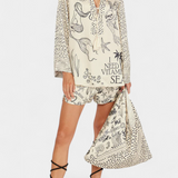 Isabel – Conjunto Camisero Estampado con Short Elástico para un Estilo Bohemio y Auténtico
