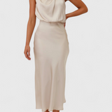 Elena – Vestido Elegante con Silueta Sofisticada y Estilo Único