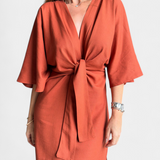 Ariadna – Vestido Casual Elegante y Sofisticado para Cada Ocasión