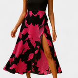María – Vestido Floral con Abertura para un Look Elegante y Femenino