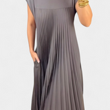 Nerea – Vestido Sin Mangas Con Pliegues Para Un Estilo Ligero Y Elegante