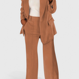 Clara – Conjunto Elegante de 2 Piezas para La Mujer Moderna