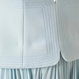 Sara – Vestido Midi Plisado con Estilo Chic y Elegante