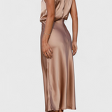 Elena – Vestido Elegante con Silueta Sofisticada y Estilo Único