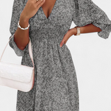 Lidia – Vestido Floral Con Estilo Veraniego y Encanto Único