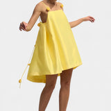 Lourdes – Vestido Mini Romántico con Detalle Encantador