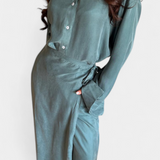 Valentina – Conjunto Casual de Camisa Suelta y Pantalón Falda para un Estilo Fresco y Cómodo