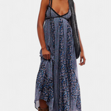 Clara – Vestido Boho Floral de Chiffon con Toque Elegante y Fresco