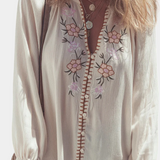 Mariana – Blusa Étnica Con Bordados Florales Para Un Look Fresco Y Chic