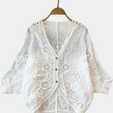 Aitana – Blusa de Crochet Elegante y Romántica