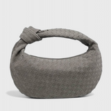 Alicia – Bolso Mediano Woven con Estilo Sofisticado y Encanto Elegante