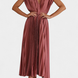 Nuria – Vestido Elegante con Estilo Moderno y Comodidad Inigualable