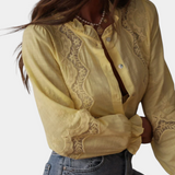 Nuria – Blusa de Encaje Ideal Para Aportar Luz y Estilo