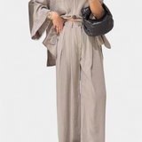 Nuria – Conjunto Oversize Moderno y Versátil para Tu Estilo Diario