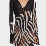 Marina – Vestido Largo Estampado Animal con Estilo Fascinante