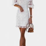 Estela – Vestido Corto de Encaje con Estilo Romántico y Elegante