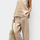 Lola – Conjunto de Chaleco y Pantalón Sin Mangas en Algodón Lino con Estilo Único y Elegante