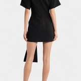 Isabel – Vestido Mini con Elegancia Contemporánea y Estilo Único