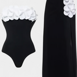 Elena – Conjunto de Bañador con Flores 3D y Falda Envolvente, Estilo Único para Veranos Inolvidables