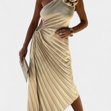 Leire – Vestido de Cóctel Asimétrico con Estilo Único y Elegancia Atemporal