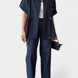 Marina – Conjunto Elegante de Camisa y Pantalones para un Estilo Sofisticado