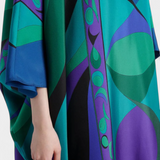 Valentina – Kaftán Chic con Estampado Artístico y Elegancia Vibrante