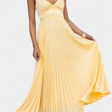 Arlena – Vestido Plisado Elegante para Momentos Especiales