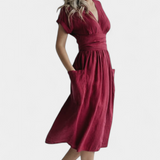 Claudia – Vestido de Algodón con Escote en V y Cintura Ajustable para una Elegancia Confortable