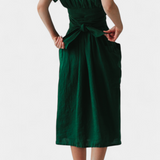 Claudia – Vestido de Algodón con Escote en V y Cintura Ajustable para una Elegancia Confortable